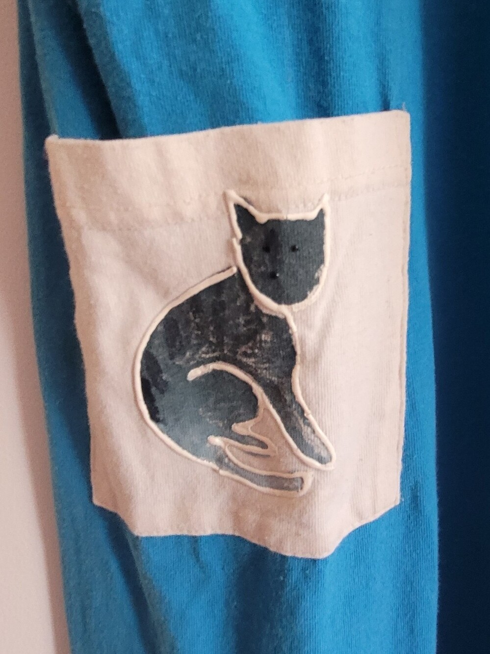 Teal Cat Patch Pocket Moomoo - Picture 4 of 7